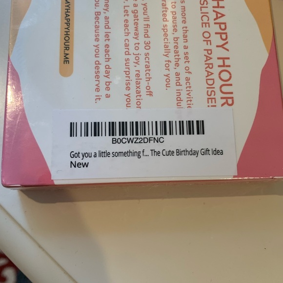 NWT
Mom’s Happy Hour
30 ACTIVITY CARDS TO UNCOVER
JOY, CREATIVITY, AND SELF-CARE - Picture 4 of 6